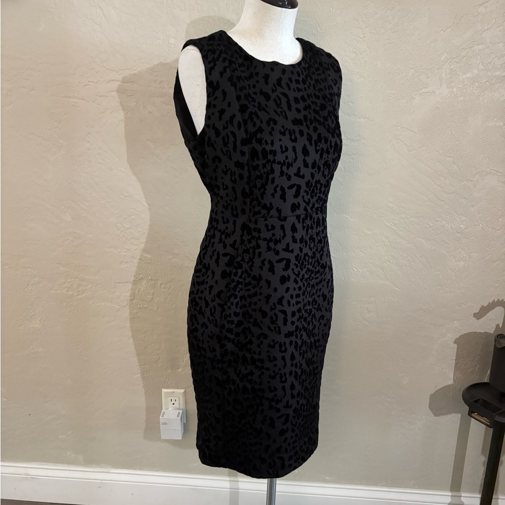 Calvin Klein Black Leopard Print Sheath Dress Sz 10 petite
